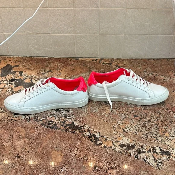 Givenchy White and Pink Lace-Up Sneakers - Picture 7 of 10